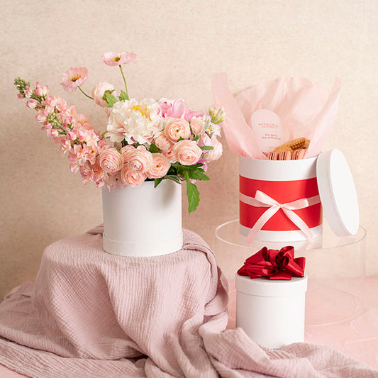 Gift Box Round White (17cmDx16cmH) Set 3