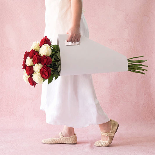 Flower Bouquet Carry Holder Lge White Pk6 (45x28.5cm Folded)