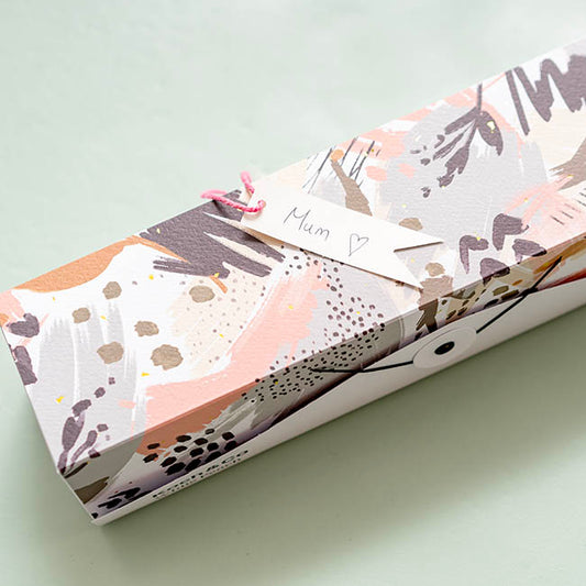 Hanging Gift Tags Blank Flag White Pack 20 (7Lx2W)cm)