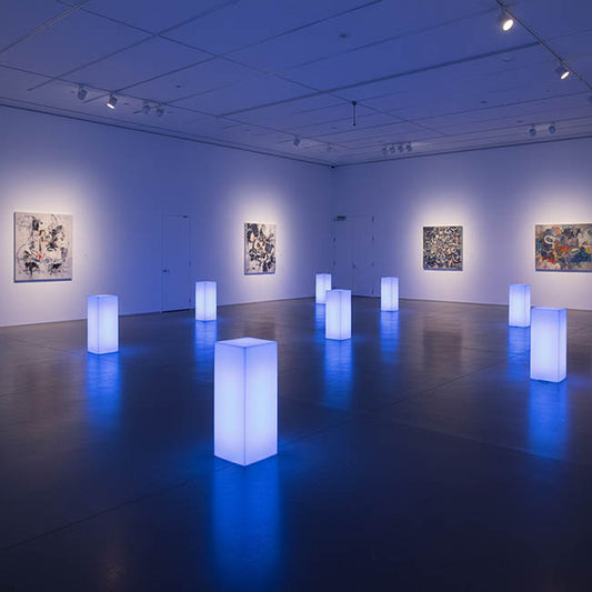 Square Plinth w LED Remote White (30x30x80cmH)