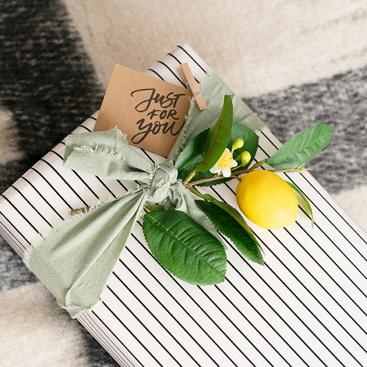 Lemon Spray Yellow (42cmH)