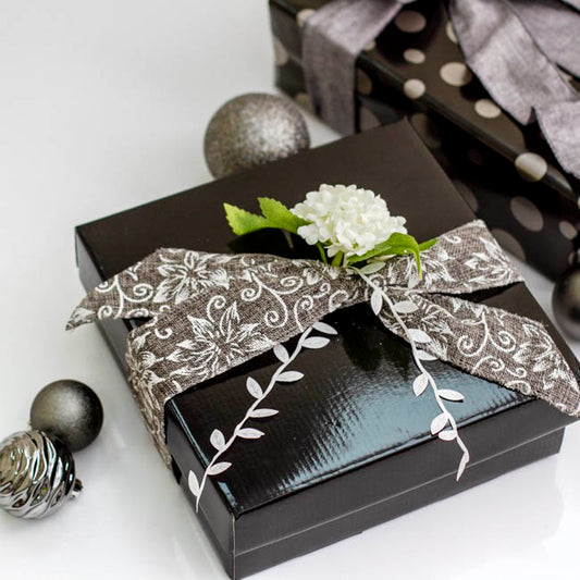 Guelder Ball Bunch x7 Heads White (30cmH)