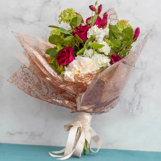 Cello Clear 40mic Lace Rose Gold 100 Pack (50x70cm)