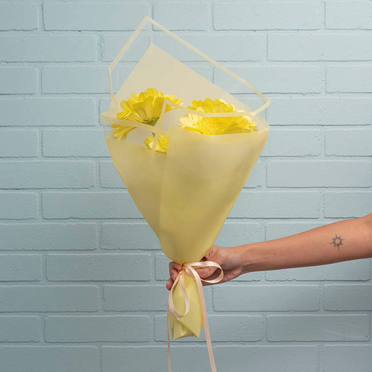 Cello Vivid Edge 50mic Flower Wrap Sunshine Pk100 (58x58cm)