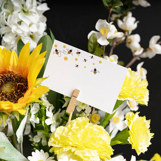 Cards White Buzzing Bees Top Border (10x6.5cmH) Pk 50