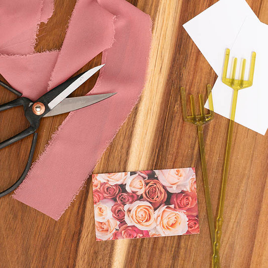 Cards White Roses Galore Pink & Peach (10x6.5cmH) Pack 50