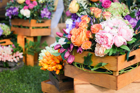 The Benefits of Mixing Silk & Real Flowers