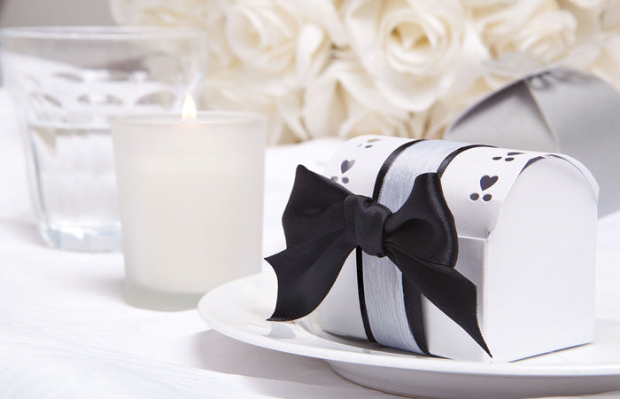 11 DIY Wedding Favour Ideas