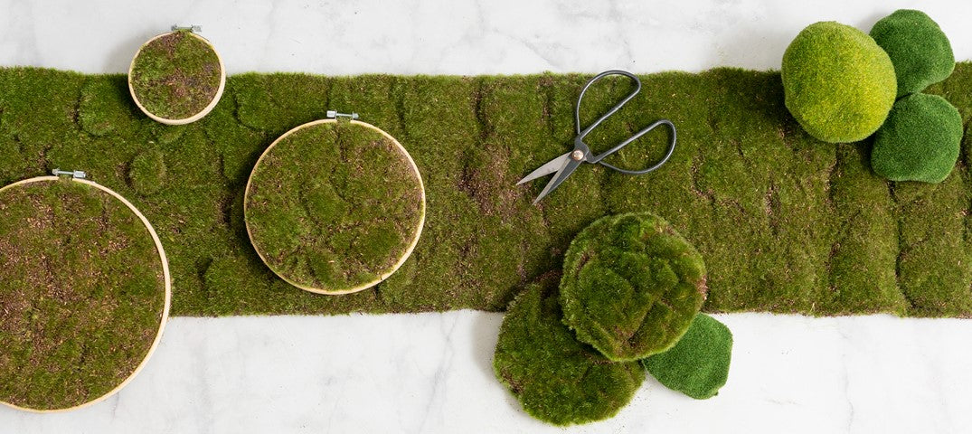 How Do I Use Artificial Moss?