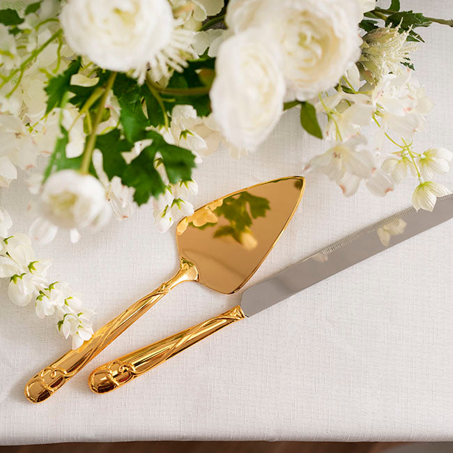 Heart Design Cake Knife Set Gold (23Wx340mmL & 73Wx275mmL)