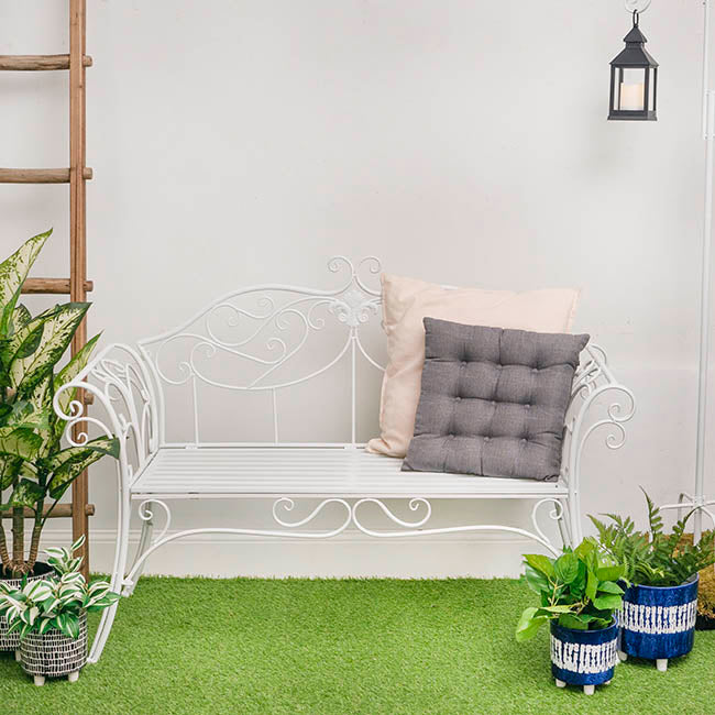 Two Seater Classic Metal Garden Bench White (132x46x89cmH)