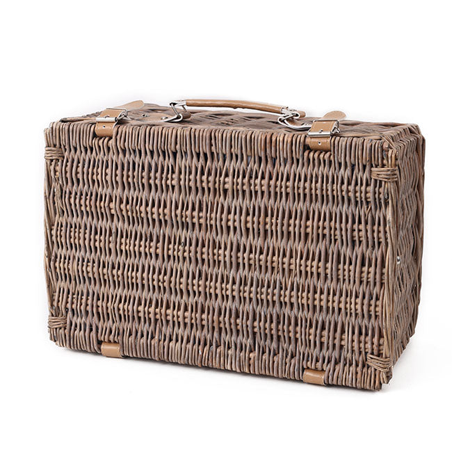 Classic 4 Person Picnic Basket Brown (42x28x20cmH)