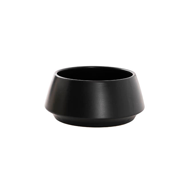 Ceramic Modern Arrowed Pot Matte Black (22.3Dx10cmH)
