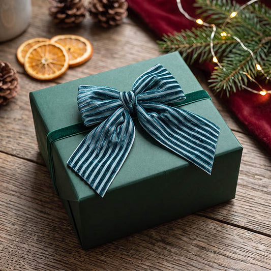 Pre-Made Bow Deluxe Velvet Ribbed Pack 2 Green (14Wx18cm)