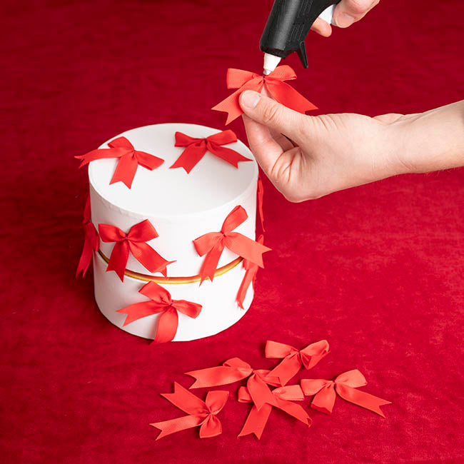 Pre-Made Ribbon Bow Grosgrain Red Pack 24 (15mmx5cm)