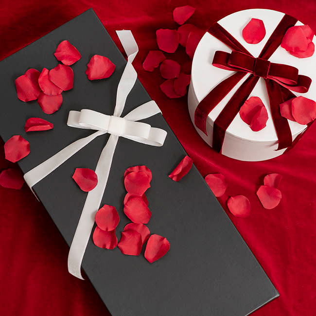 Ribbon Premium Plush Velvet Woven Edge White (25mmx20m)