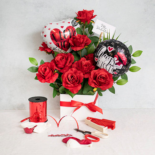 Foil Balloon 9" (22.5cmD) Pack 10 I Love You Arrow White