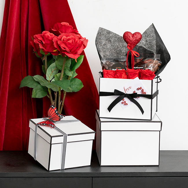 Gift Flower Box Square Silhouette White (20x15cmH) Set 3