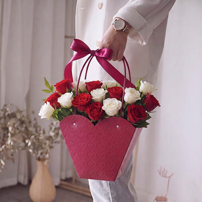 Flower Heart Carry Bag Embossed Wine Pack 5 (23x10x20cmH)