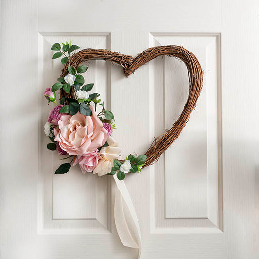 Grapevine Heart Rattan Wreath Brown (40cmD)