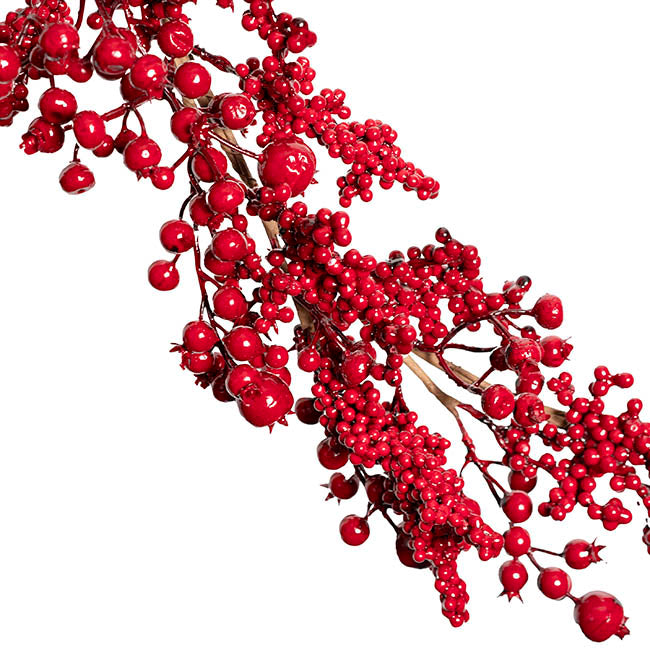 Festive Mixed Berry Garland Red (150cmL)