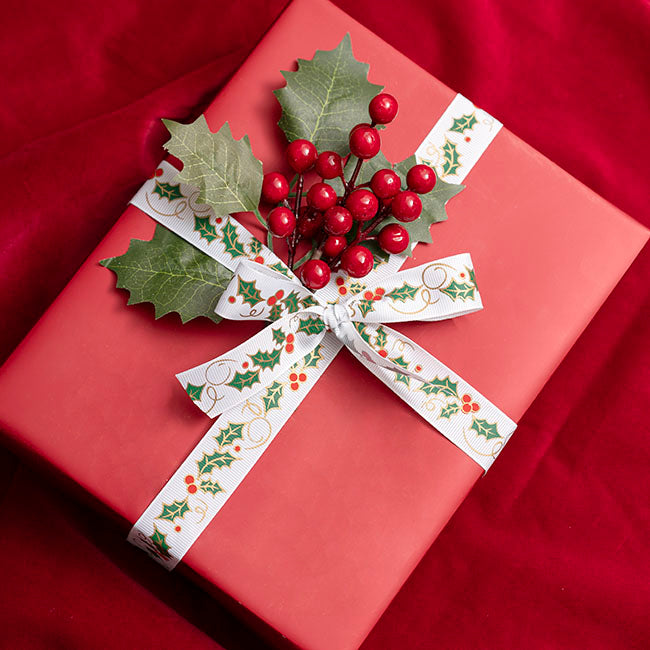 Red Berry Holly Pick Pack 6 Red (25cmH)