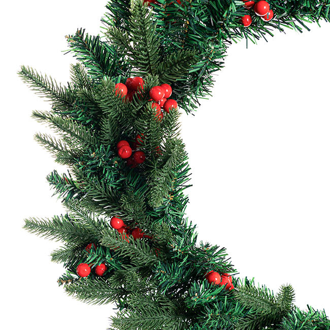 Traditional Pine & Red Berry Wreath Green (60cmD)