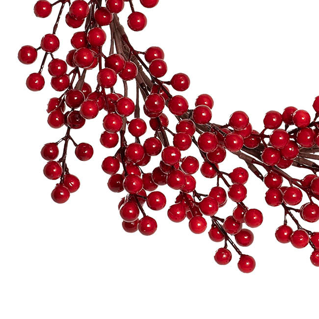Traditional Lush Berry Wreath Red (45cmD)