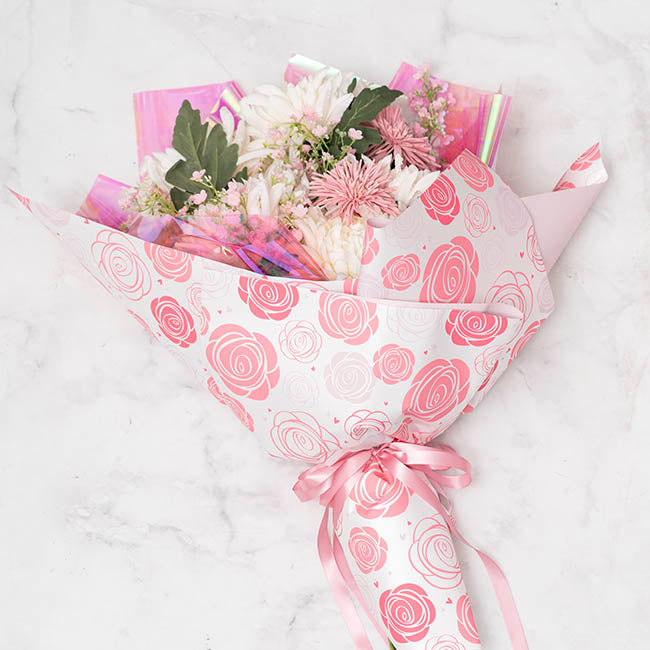 Cello Regal Pro 65mic Roses Galore Pinks Pk100 (50x70cm)