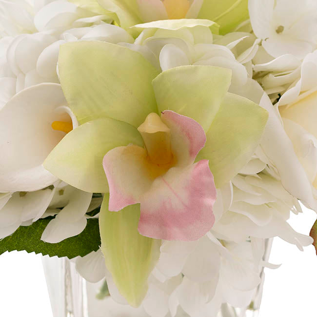 Stella Flower Arrangement w Resin Water White (20x25cmH)