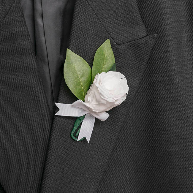 Amore Forever Rose Heads Pack 6 White (5-6cmD)