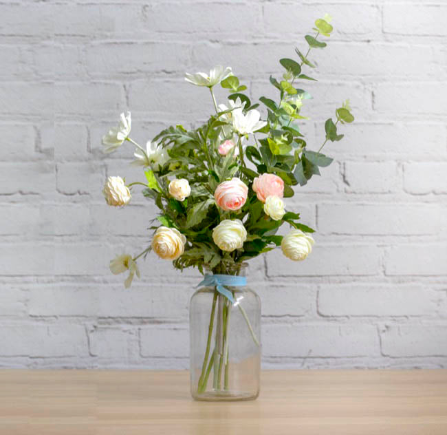 Petite Ranunculus Spray Cream (42cmH)