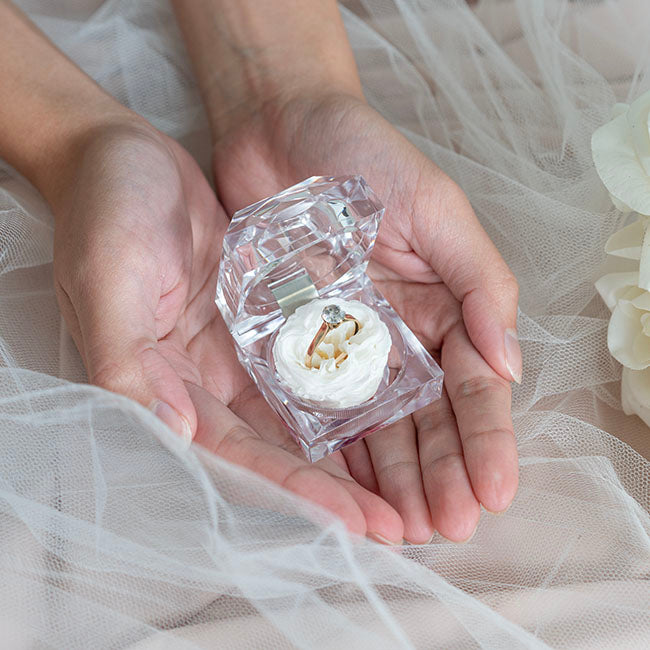 Mini Diamond Shape Acrylic Box Clear (4.5cmH)