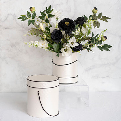 Real Touch 3D Tiger Lily 3 Head White (90cmH)