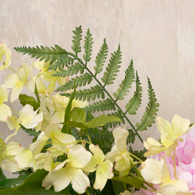 Shield Fern Spray Green (90cmH)