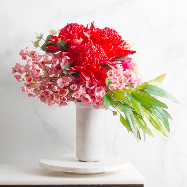 Native Waratah Red (18cmDx80cmH)