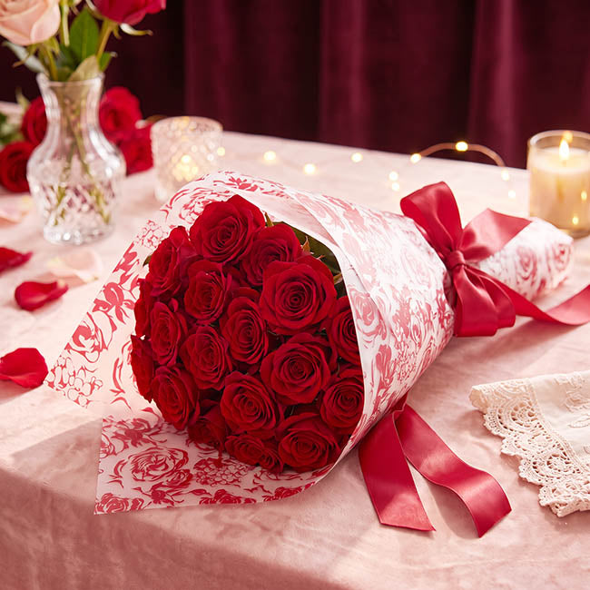 Cello Frosted Blooming Roses 40mic Red Pack 100 (50x70cm)