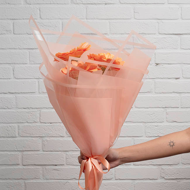 Cello Vivid Edge 50mic Flower Wrap Peach Pack 100 (58x58cm)