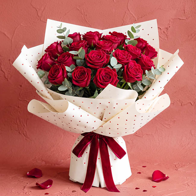 Cello Clear Foil Hearts Wrap 50mic White Red Pk60(58x58cm)