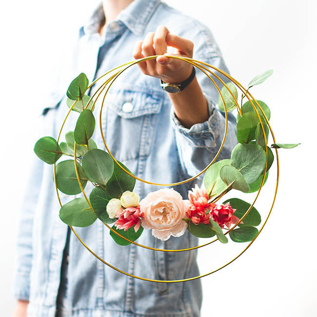 Floral Metal Hoop Ring Gold (30cmD)