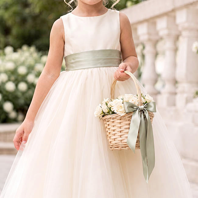 Flower Girl Basket Oval Willow Natural Beige (25cmH)
