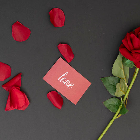 Cards White Love on Red (10x6.5cmH) Pack 50