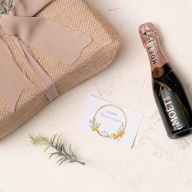 Cards White Happy Anniversary Yellow (10x6.5cmH) Pack 50