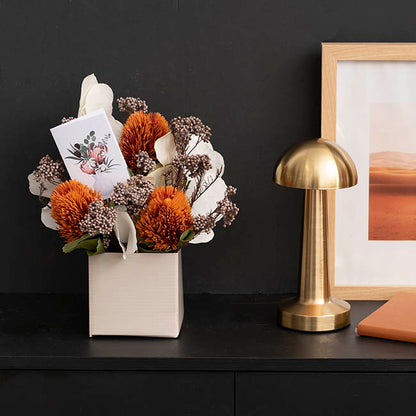 Classic Gift Card & Envelope Natives Vase Pk25 (6.5x10cmH)