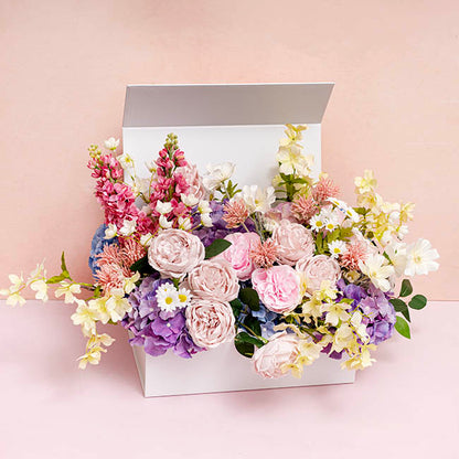 Hamper Gift Box Magnetic Flap Large White (38x26x9.5cmH)
