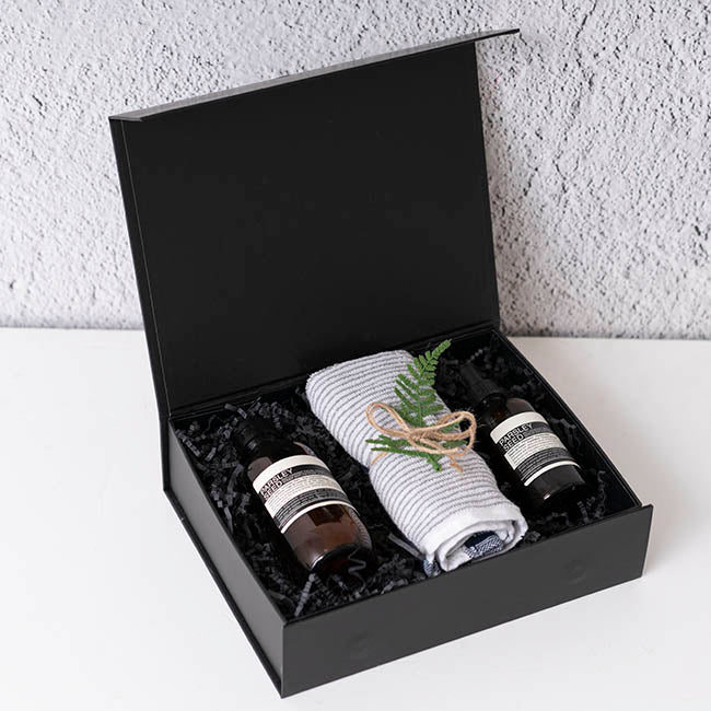 Hamper Gift Box Magnetic Flap Tall Small Black (25x20x9cmH)