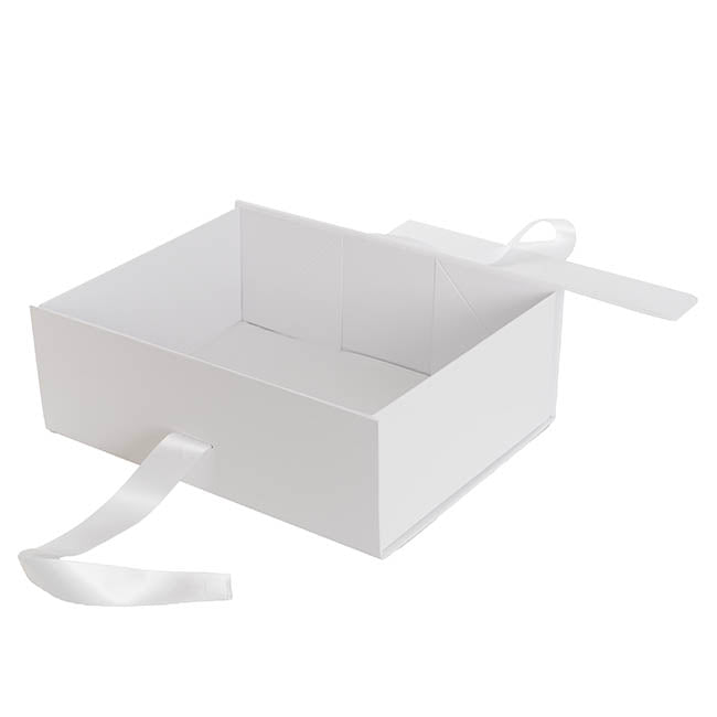 Signature Hamper Gift Box Ribbon Medium White (34x26x12cmH)