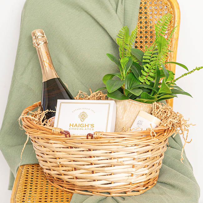 Premium Shredded Paper Filler Crinkle Cut Brown 150gram Bag