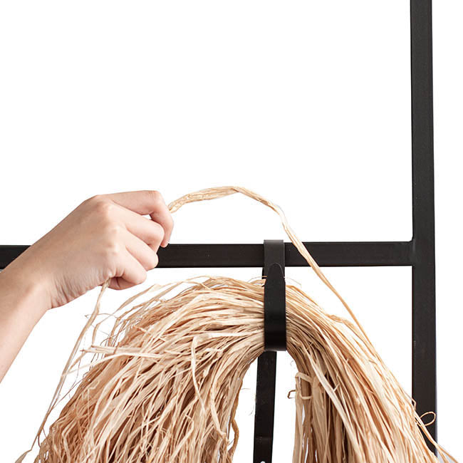 Natural Raffia Hank (approx. 1kg)