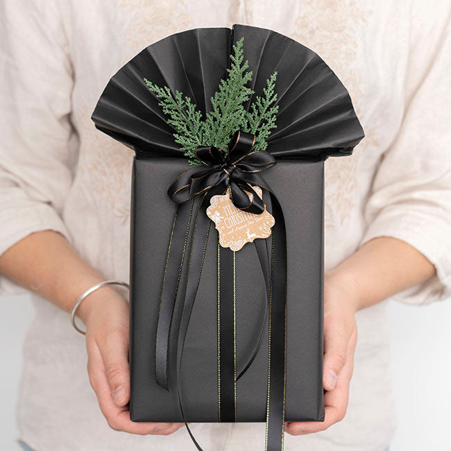 Premium Kraft Paper 110gsm Pack 100 Black (54x76cm)